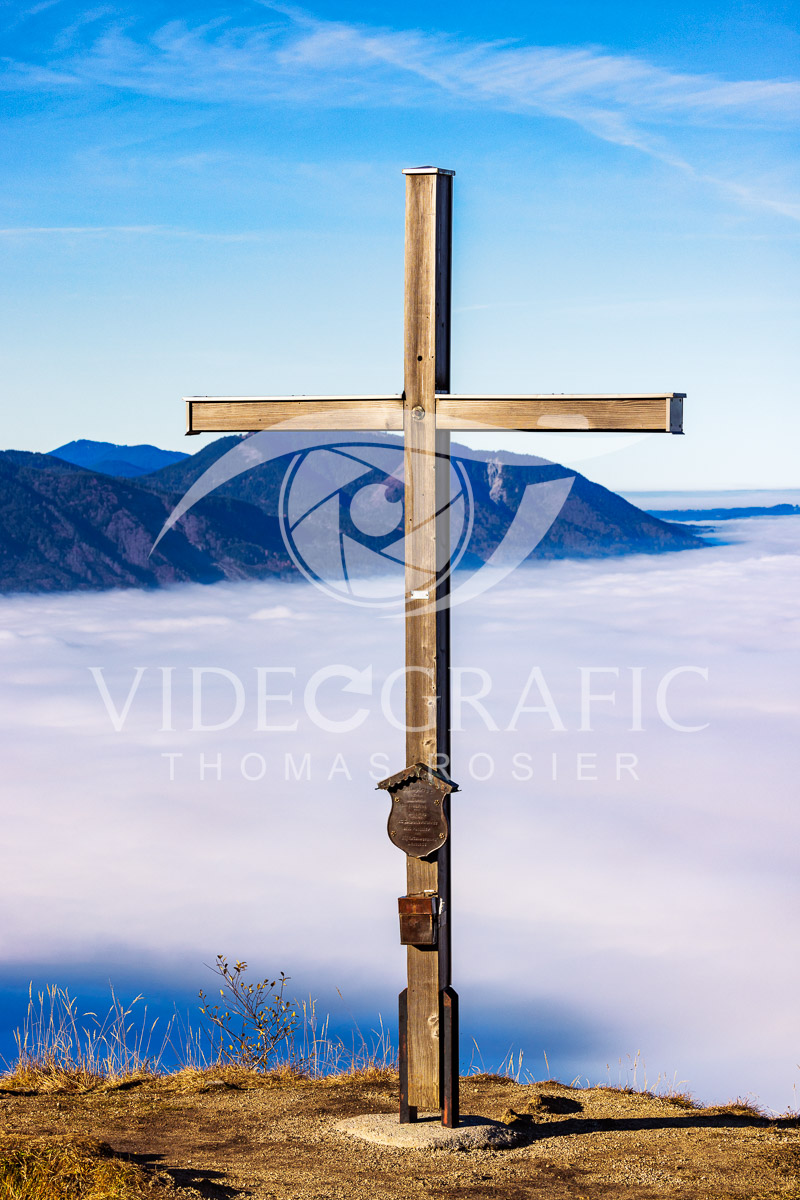 Summit-Crosses-243.jpg
