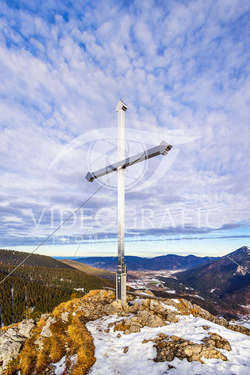 Summit-Crosses-257.jpg