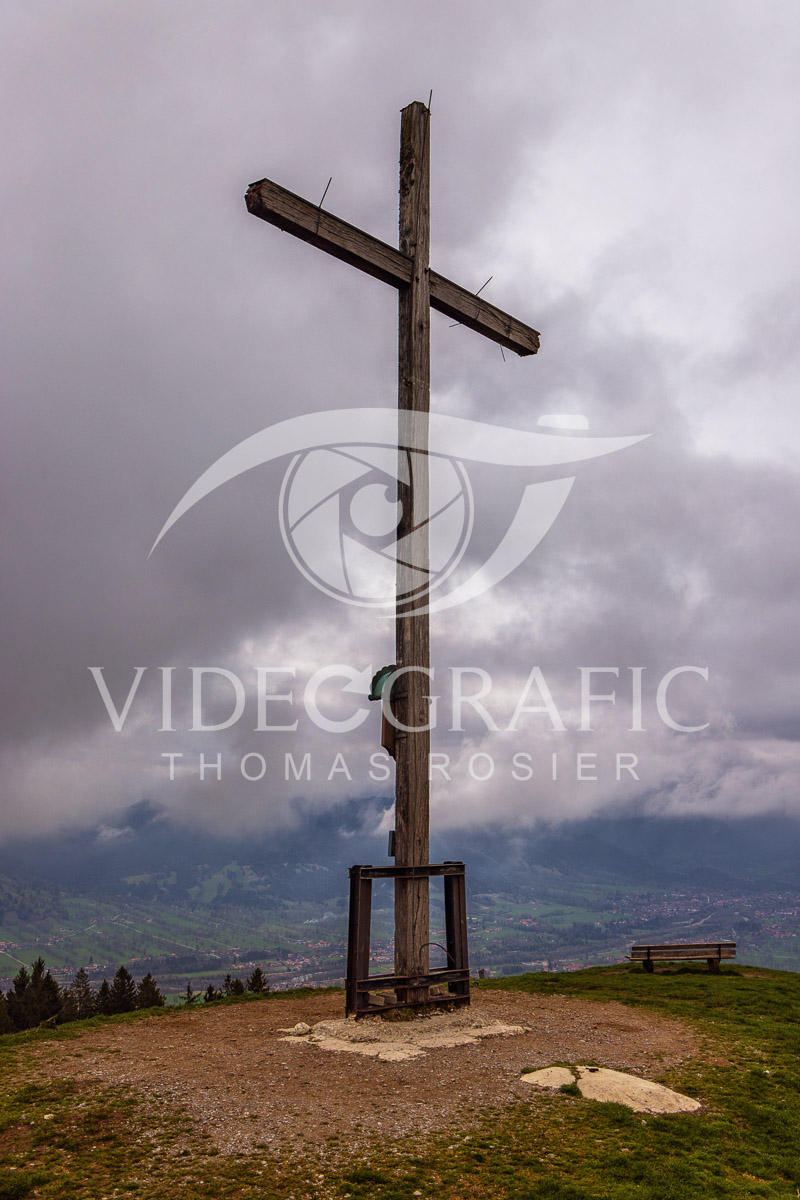 Summit-Crosses-266.jpg