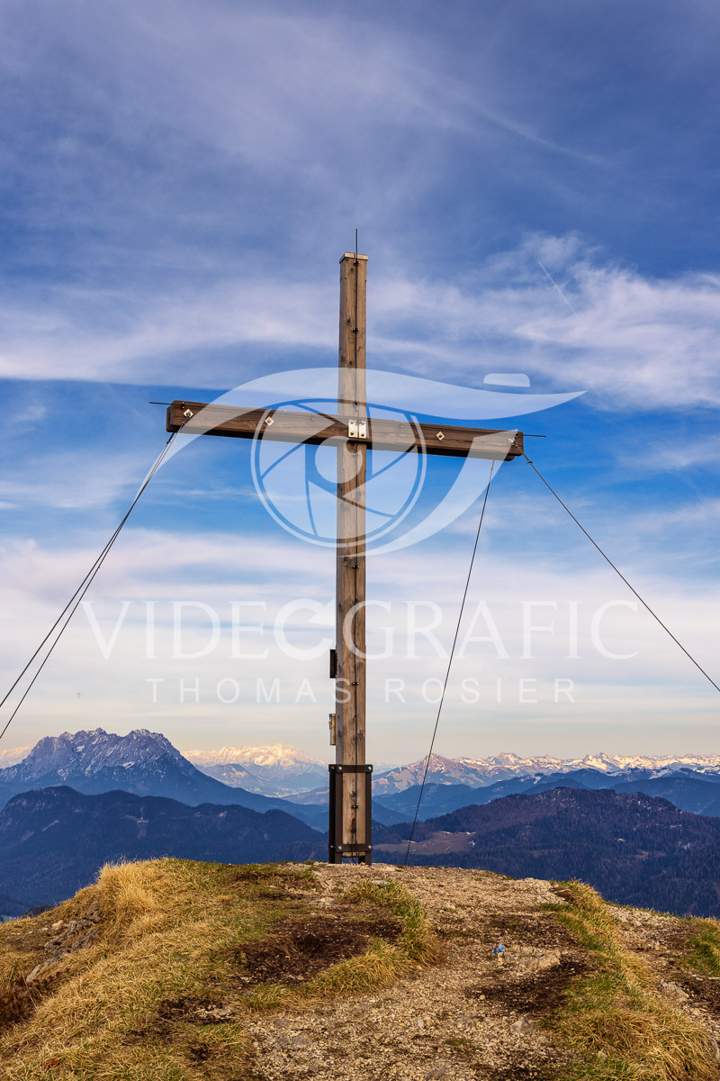 Summit-Crosses-276.jpg