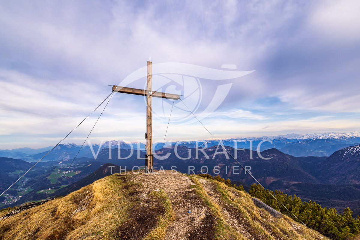 Summit-Crosses-277.jpg