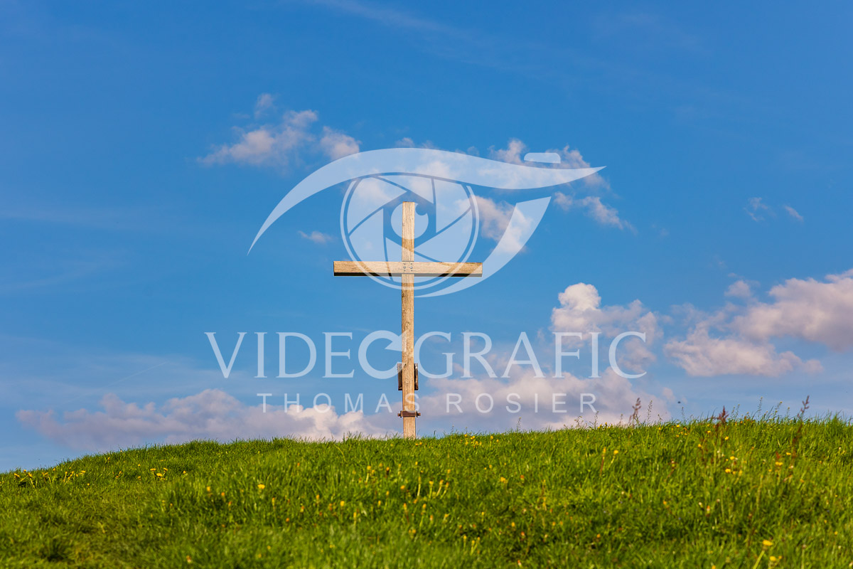 Summit-Crosses-281.jpg