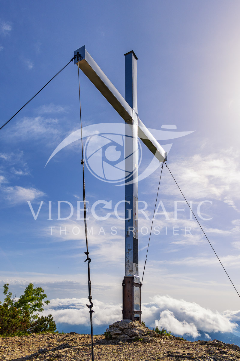 Summit-Crosses-287.jpg