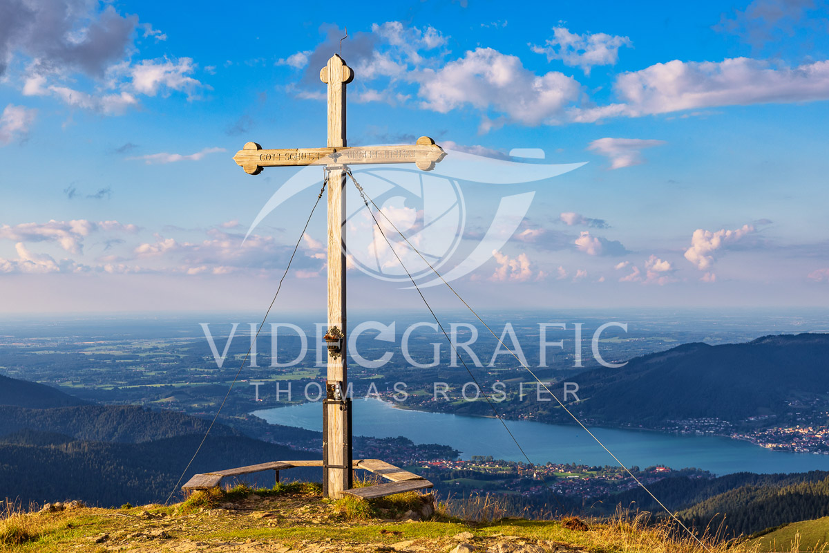 Summit-Crosses-310.jpg