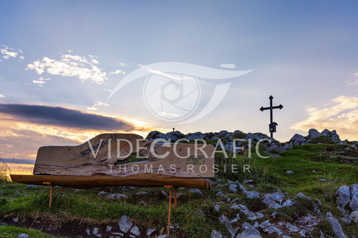 Summit-Crosses-314.jpg