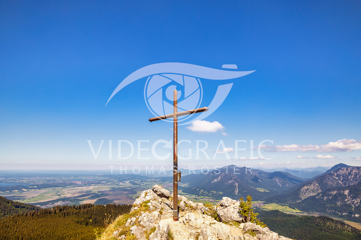 Summit-Crosses-347.jpg