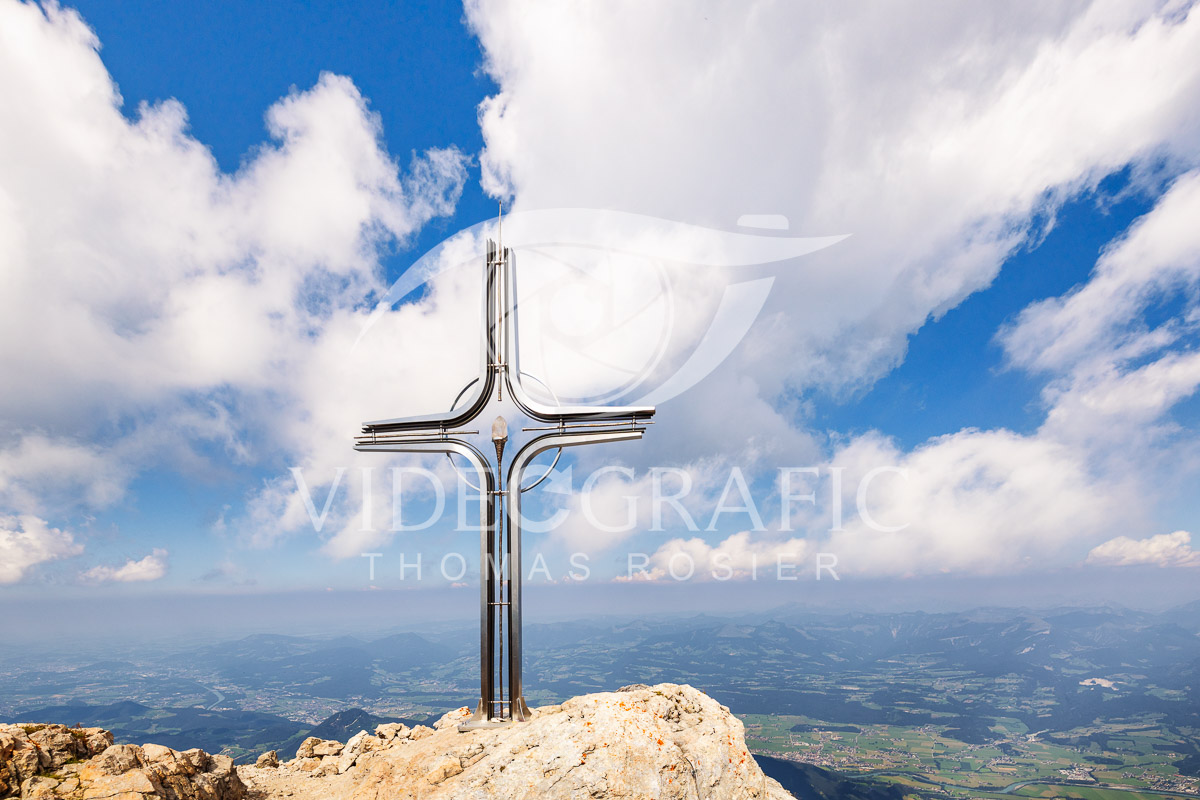 Summit-Crosses-354.jpg