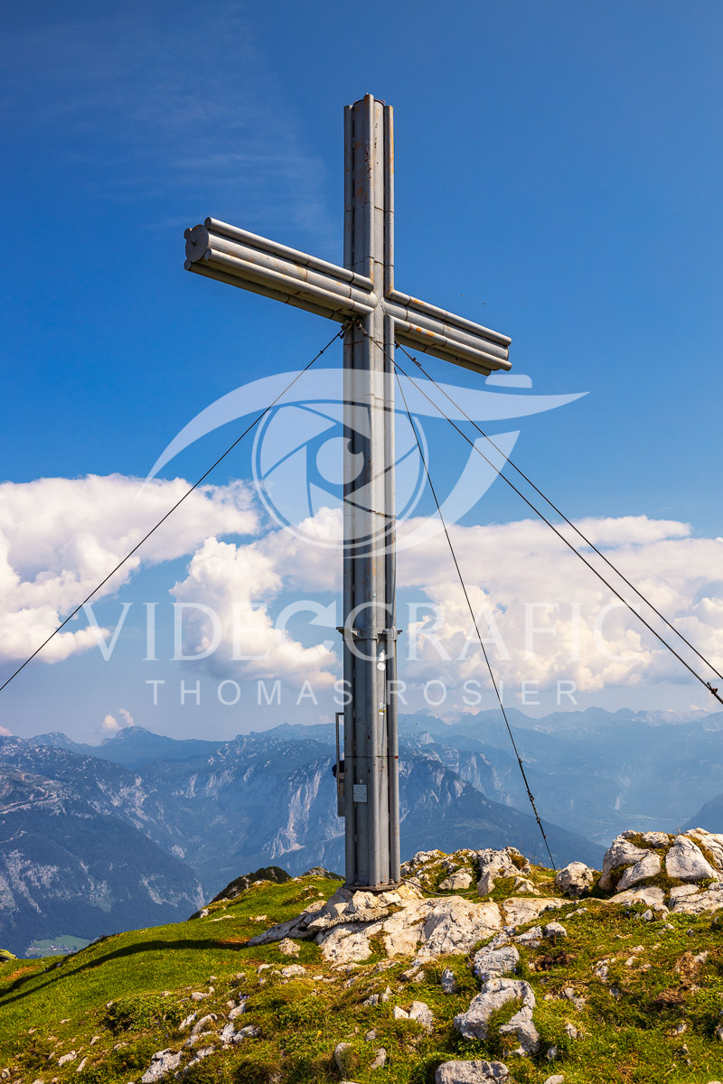Summit-Crosses-355.jpg