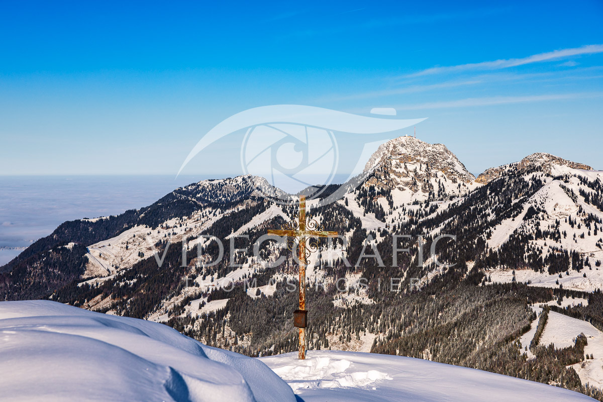 Summit-Crosses-394.jpg