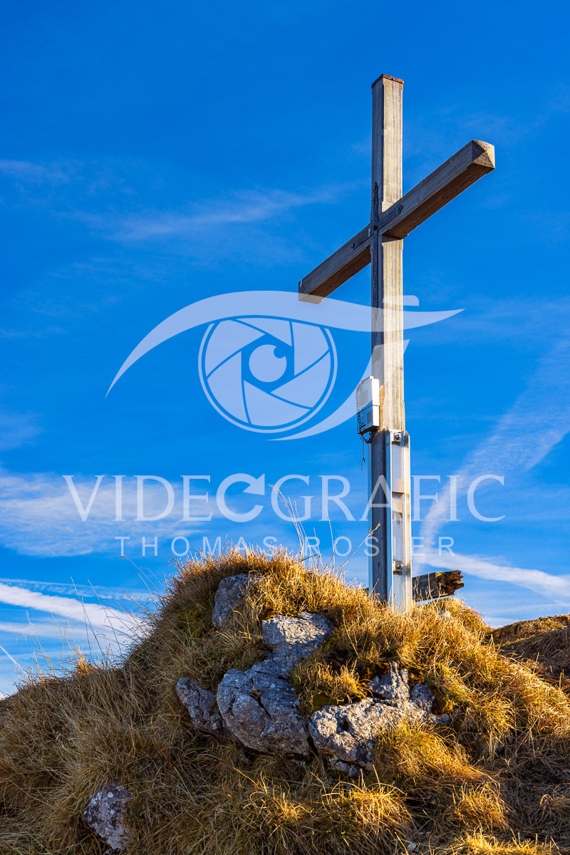 Summit-Crosses-412.jpg