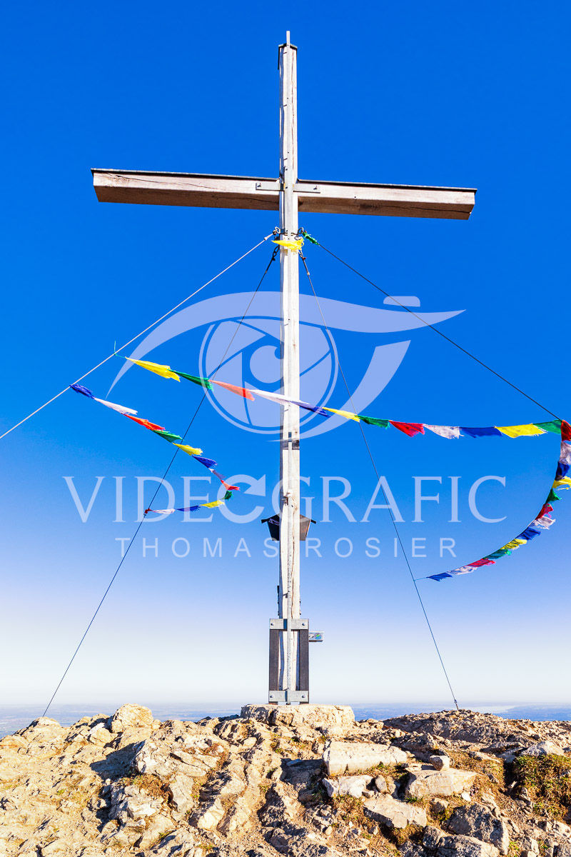Summit-Crosses-476.jpg