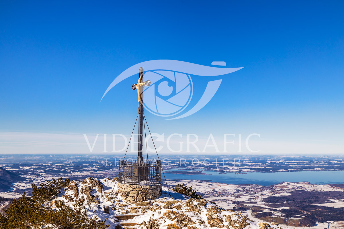Summit-Crosses-553.jpg