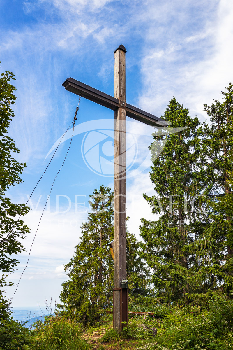 Summit-Crosses-589.jpg