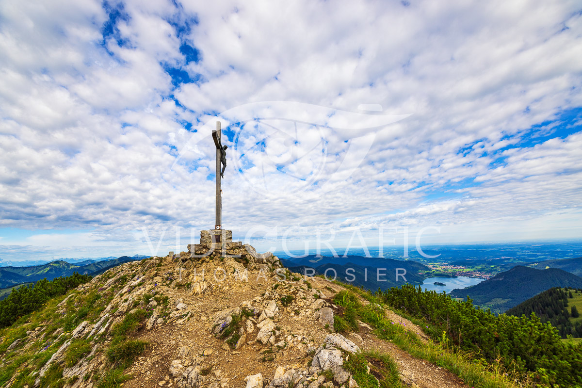 Summit-Crosses-590.jpg