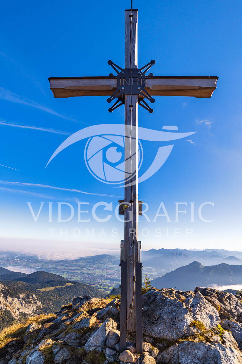 Summit-Crosses-615.jpg