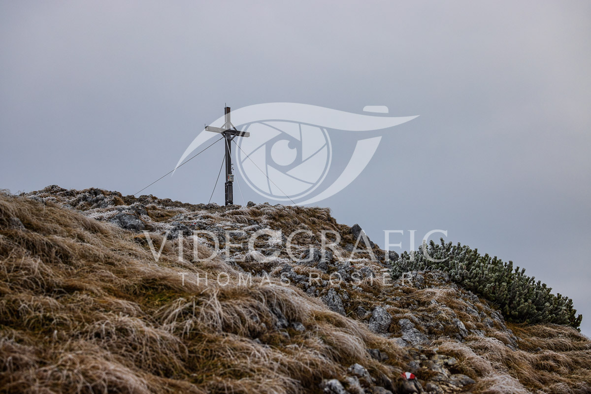 Summit-Crosses-617.jpg