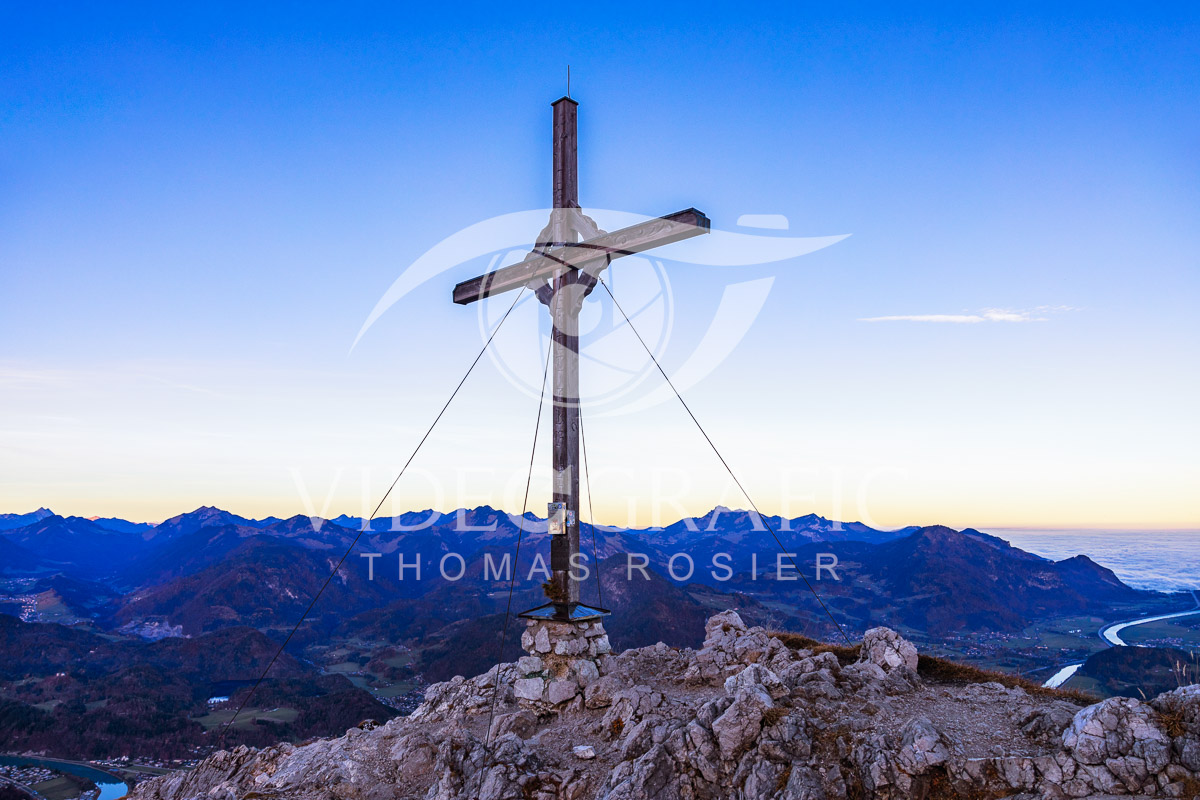 Summit-Crosses-621.jpg