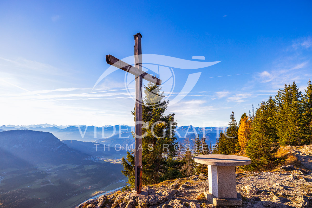 Summit-Crosses-623.jpg