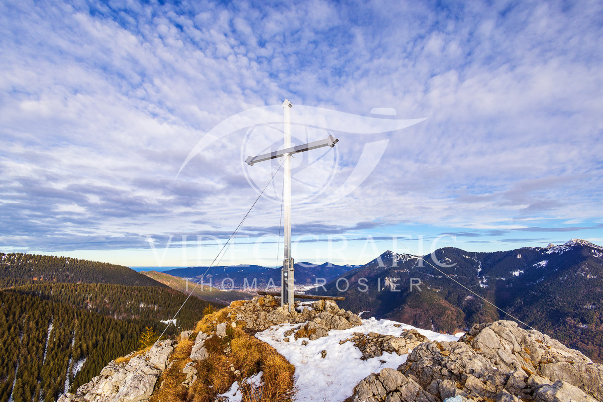 Summit-Crosses-634.jpg