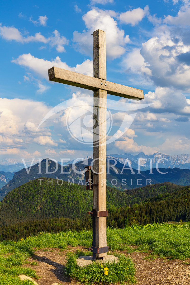 Summit-Crosses-651.jpg