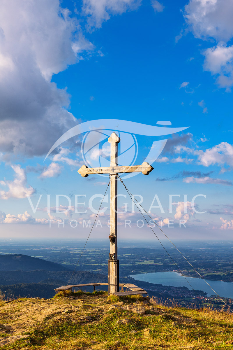 Summit-Crosses-674.jpg