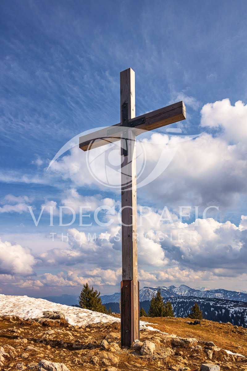 Summit-Crosses-826.jpg