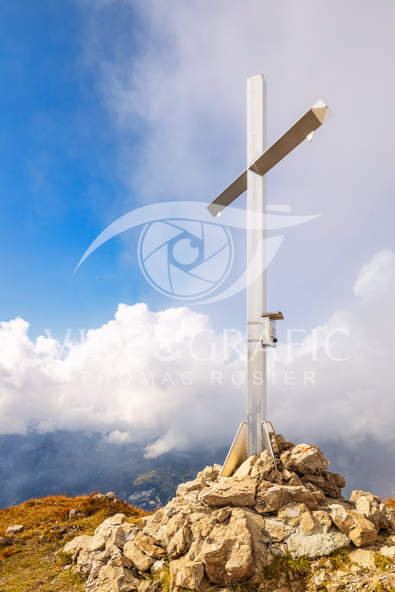 Summit-Crosses-843.jpg