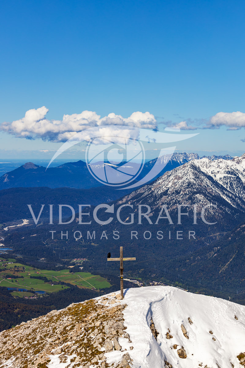 Summit-Crosses-845.jpg