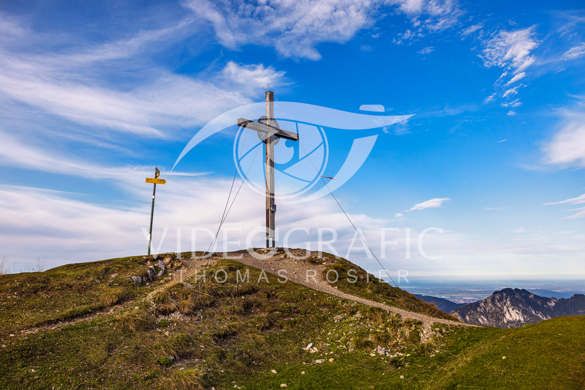 Summit-Crosses-846.jpg