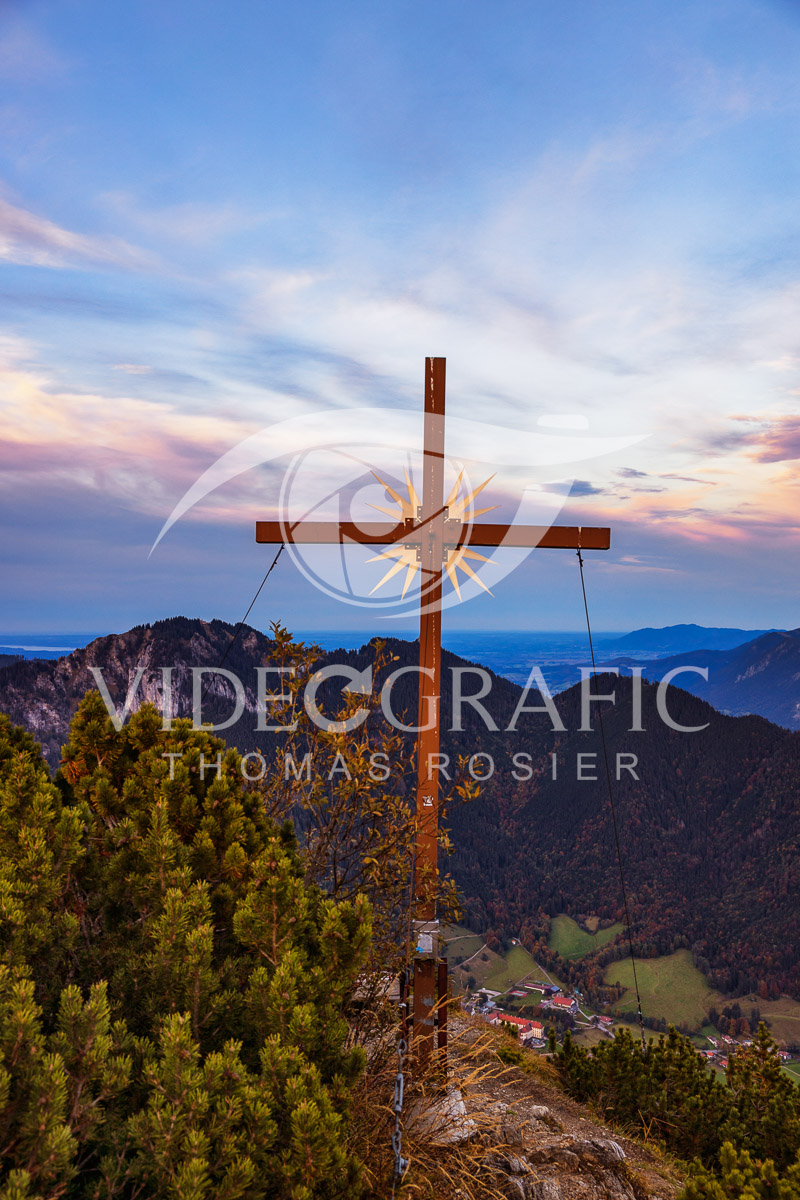 Summit-Crosses-848.jpg