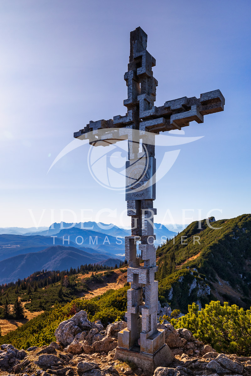 Summit-Crosses-856.jpg