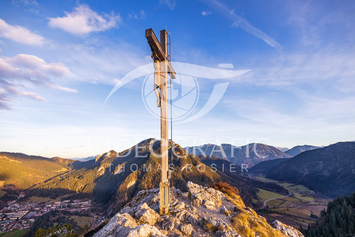 Summit-Crosses-859.jpg