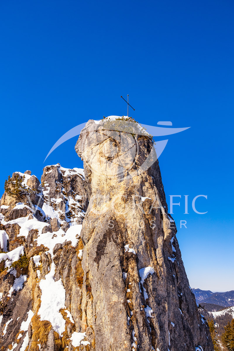 Summit-Crosses-889.jpg