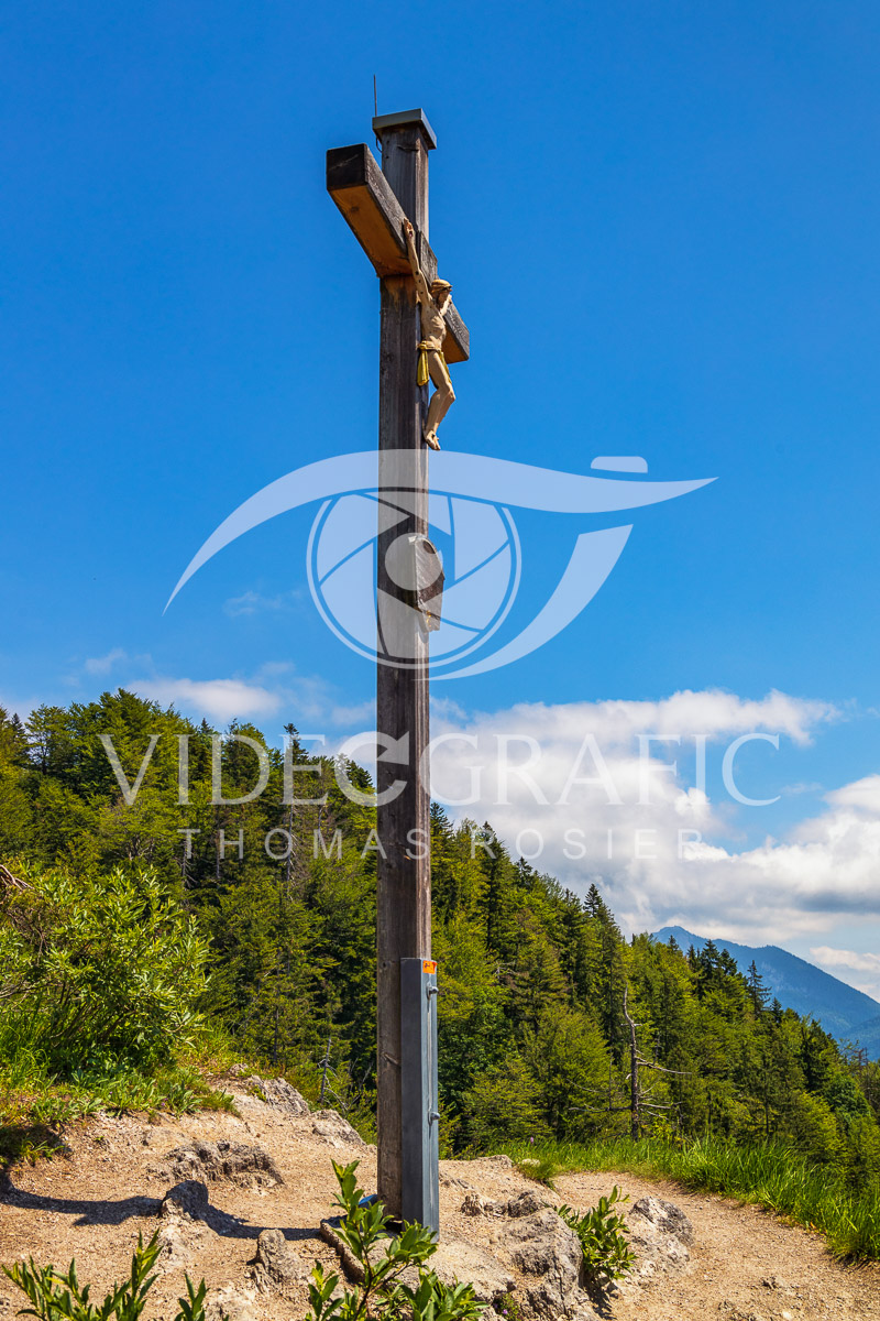 Summit-Crosses-907.jpg