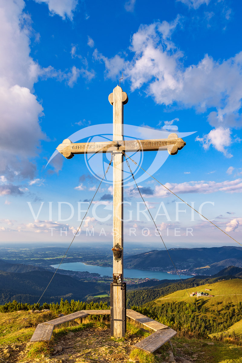 Summit-Crosses-992.jpg