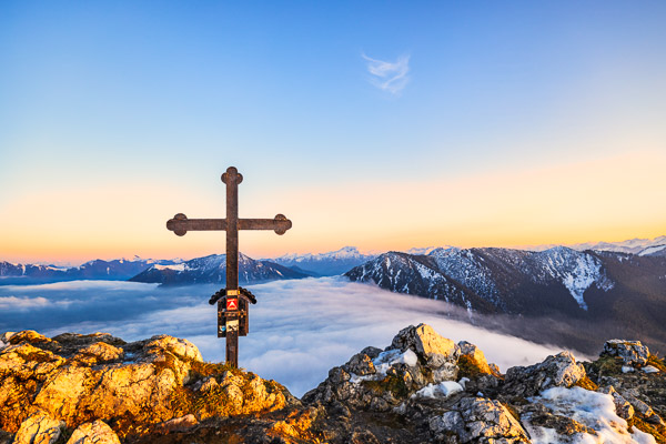 Summit-Crosses-006.jpg