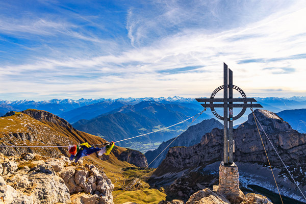 Summit-Crosses-008.jpg