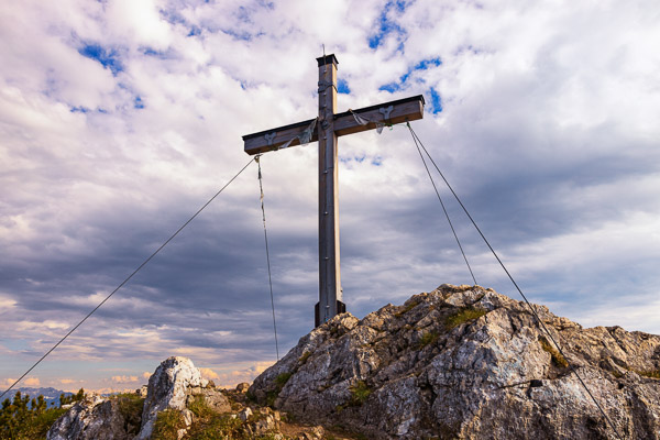 Summit-Crosses-022.jpg