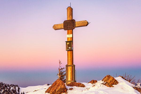 Summit-Crosses-047.jpg