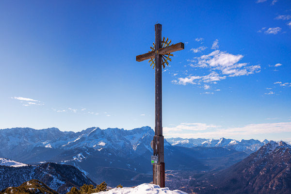 Summit-Crosses-072.jpg