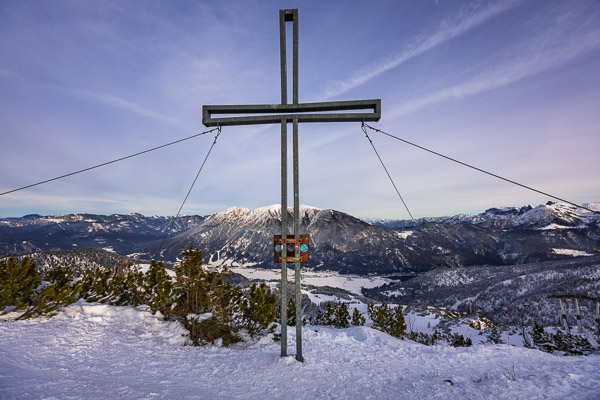 Summit-Crosses-082.jpg