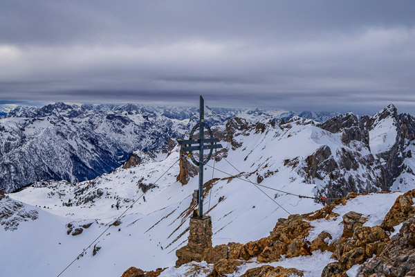 Summit-Crosses-090.jpg