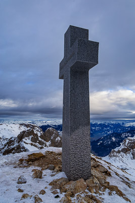 Summit-Crosses-091.jpg