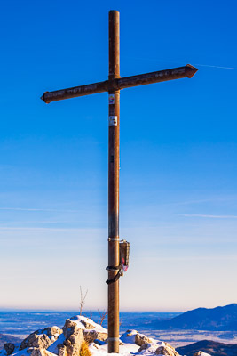 Summit-Crosses-1003.jpg