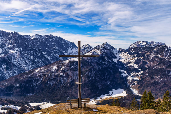 Summit-Crosses-101.jpg