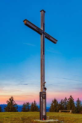 Summit-Crosses-1017.jpg