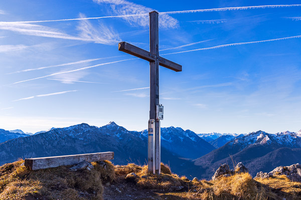 Summit-Crosses-1025.jpg