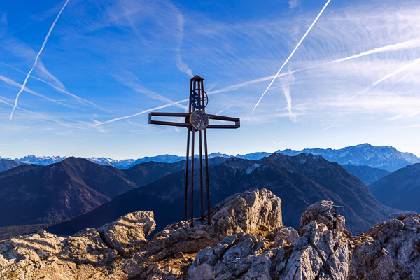 Summit-Crosses-1027.jpg