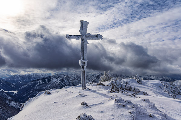 Summit-Crosses-1036.jpg