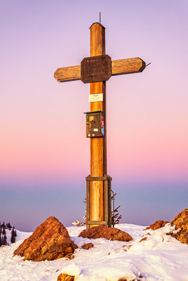 Summit-Crosses-1040.jpg